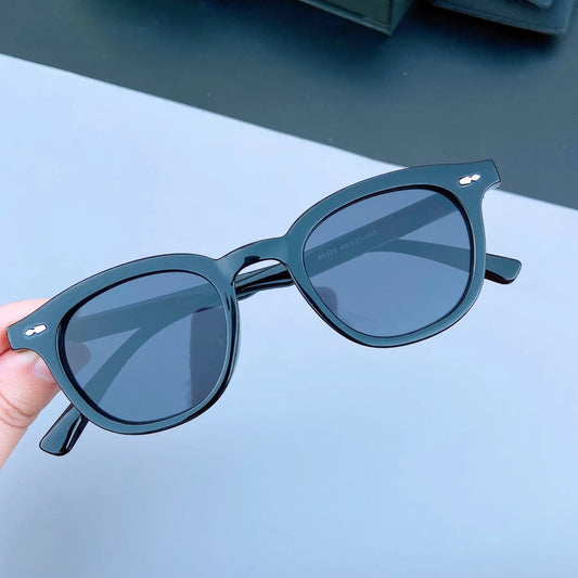 Fashion Classic Round Sunglasses - High Trend Coture