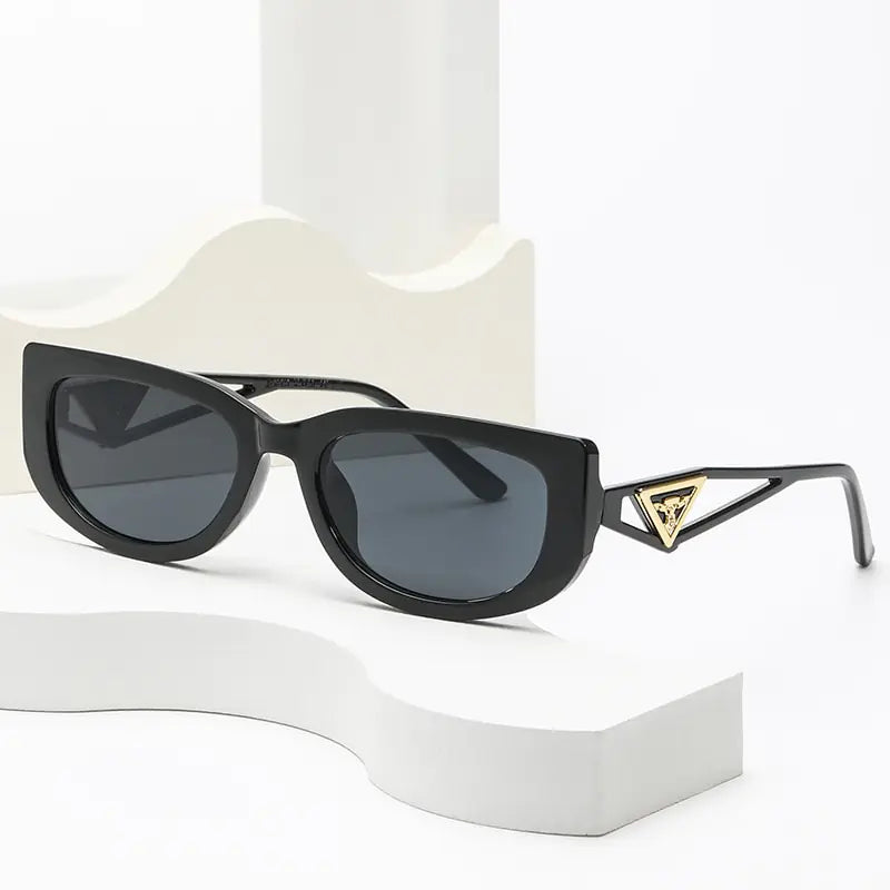 Modern Fashionable Sunglasses - High Trend Coture