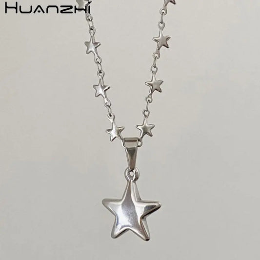 Metal Star Pendant Necklace - High Trend Coture