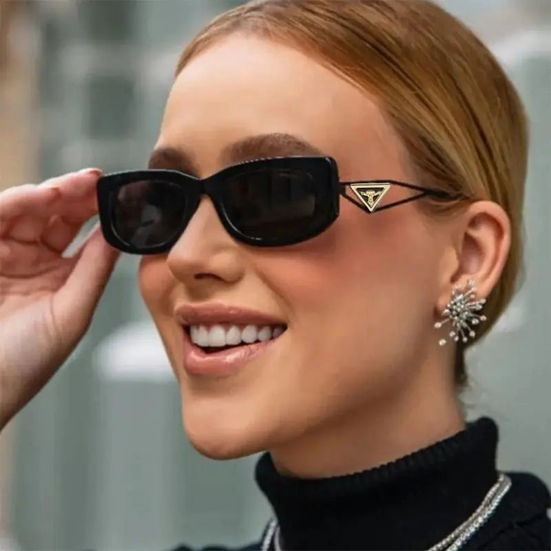 Modern Fashionable Sunglasses - High Trend Coture