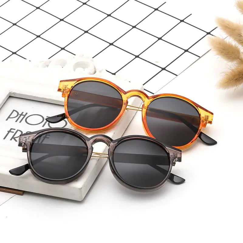 2022 New Versatile Simple RETRO SUNGLASSES - High Trend Coture