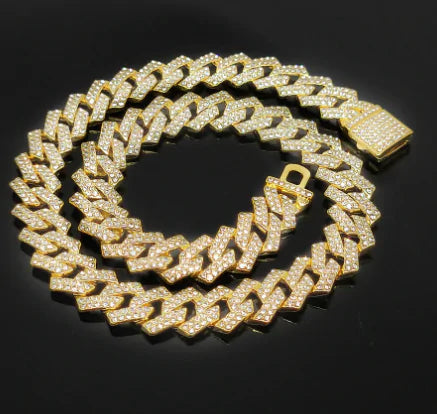 Iced Out Rhombus Prong Necklace - High Trend Coture